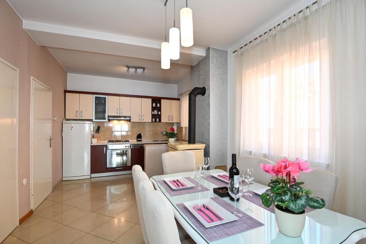 Apartment Irena Posedarje Bagian luar foto