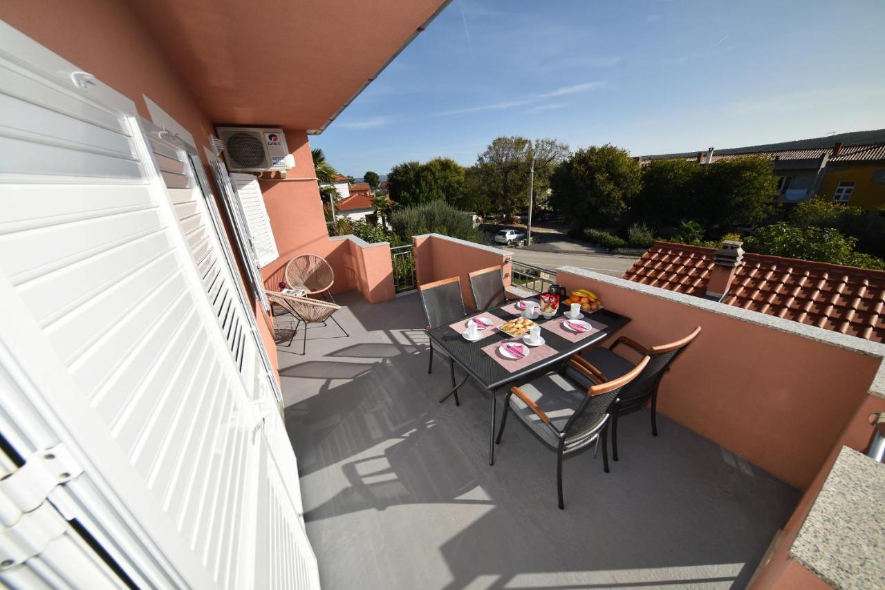 Apartment Irena Posedarje Bagian luar foto