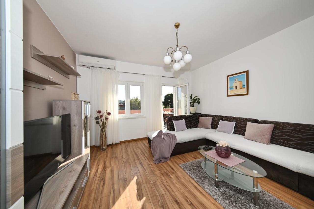 Apartment Irena Posedarje Bagian luar foto